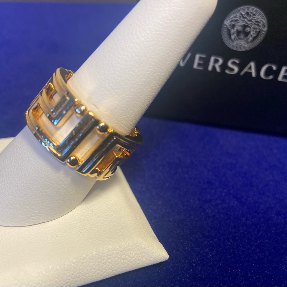 🔥 VERSACE ~ FIRM ~ Greca ~ Ring ~ Sz 21 ~ NWT ~ Authentic ✨💫✨ - Picture 12 of 14